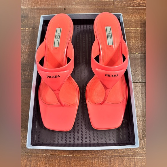 PRADA Spazzolato Leather Sandals – Size 41 – (10 US) Made in Italy - Picture 1 of 8